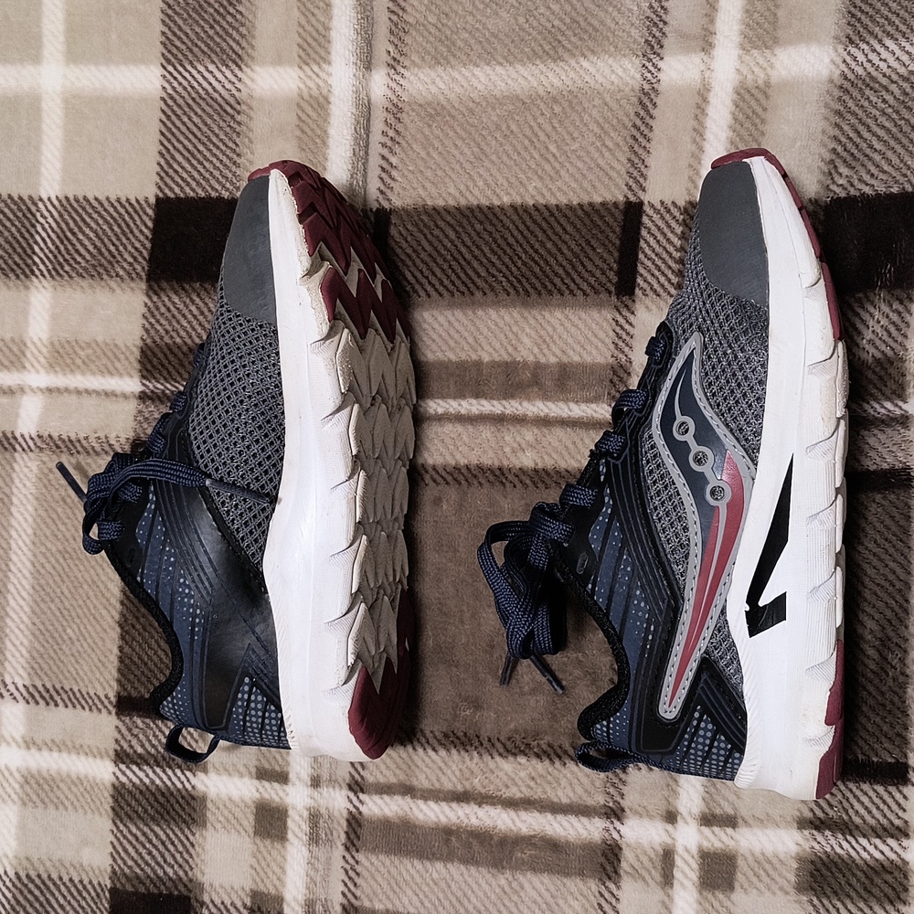 Saucony Toddler Boy Sneakers Size 10.5 Wide
